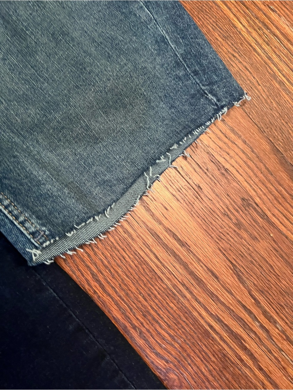 GAP Skinny Jeans in Dark Blue with old Navy  NWT Medium Blue Cutoff Shorts - Picture 11 of 12